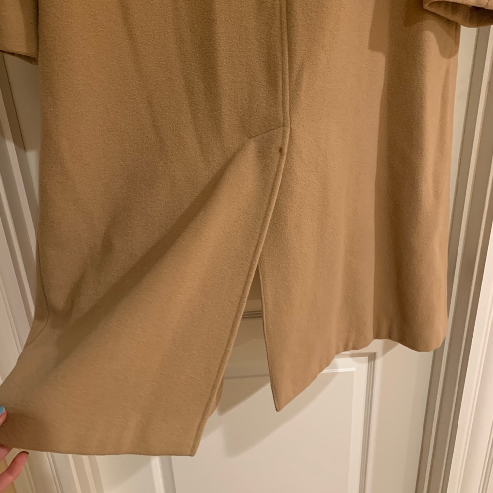 Tan Coat - Picture 7 of 8